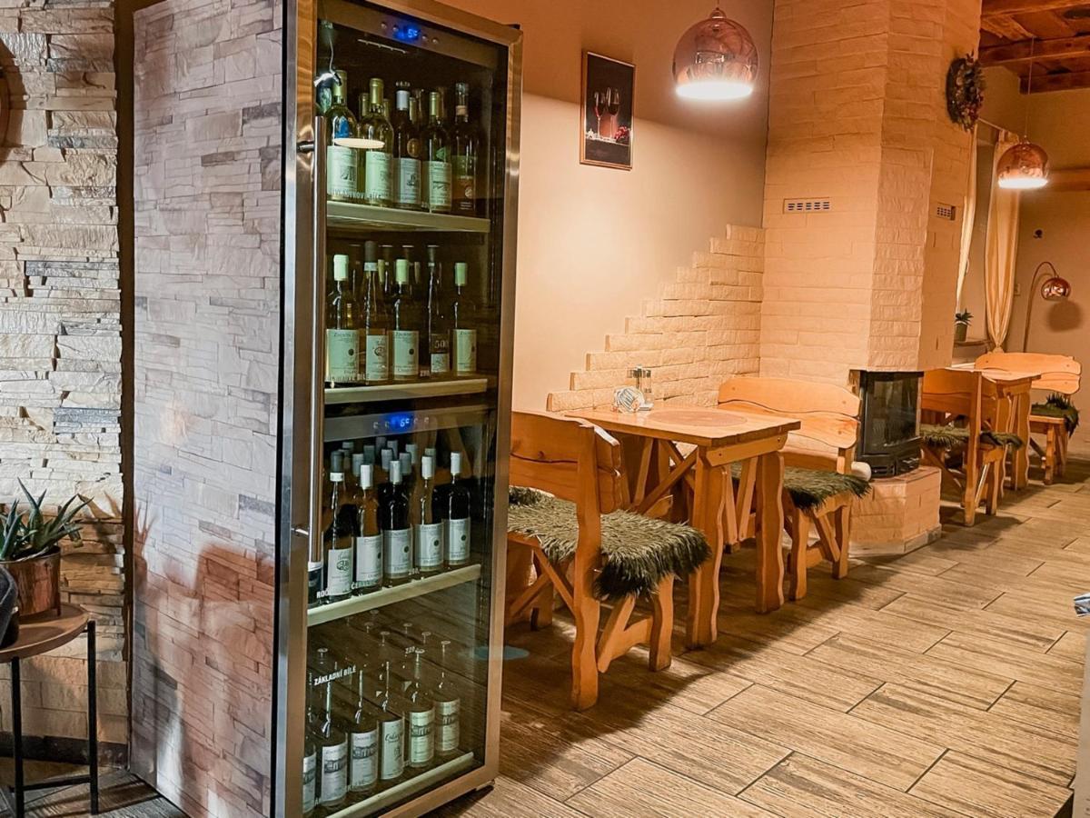 Hotel Taurus Ostrava Ngoại thất bức ảnh