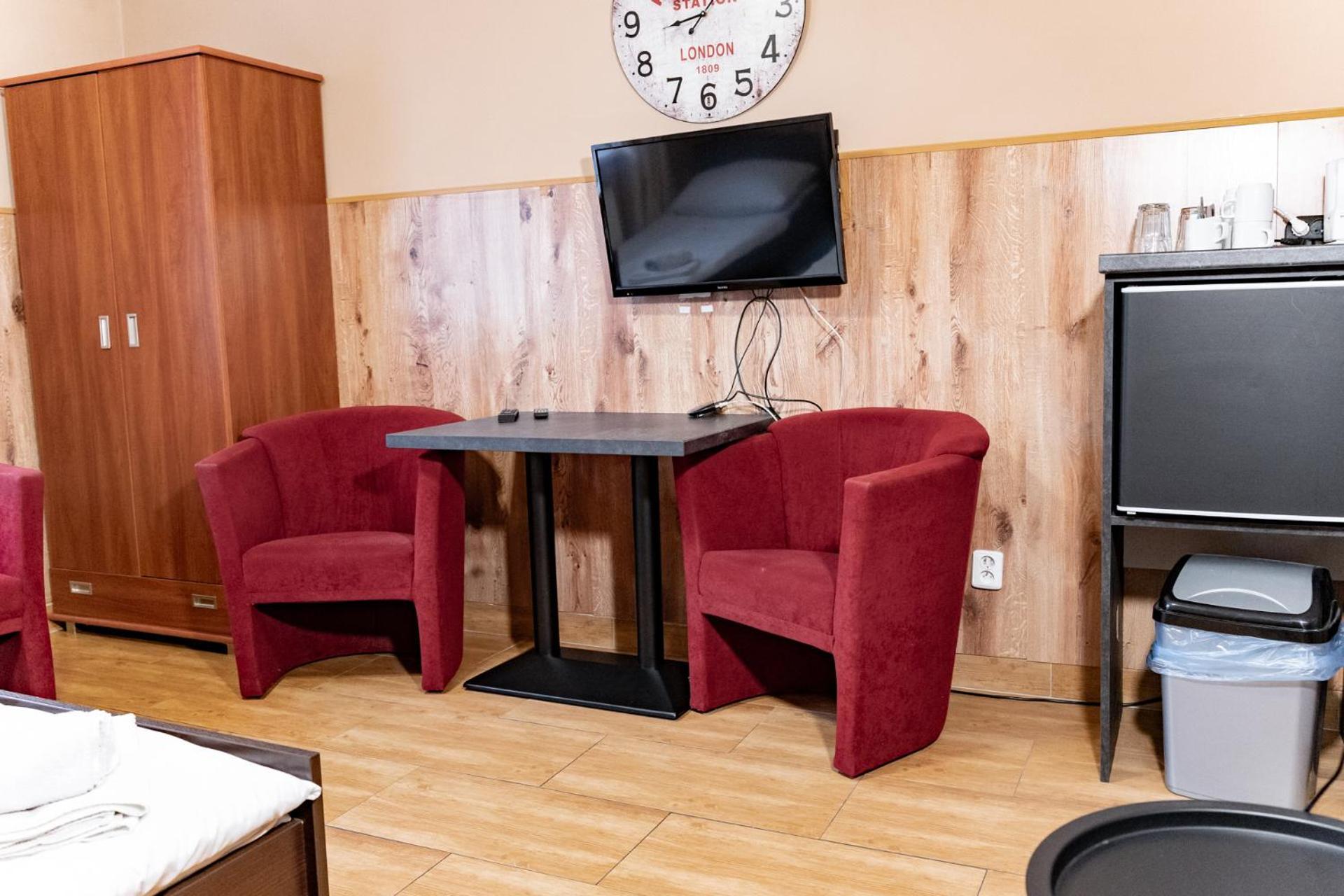 Hotel Taurus Ostrava Ngoại thất bức ảnh