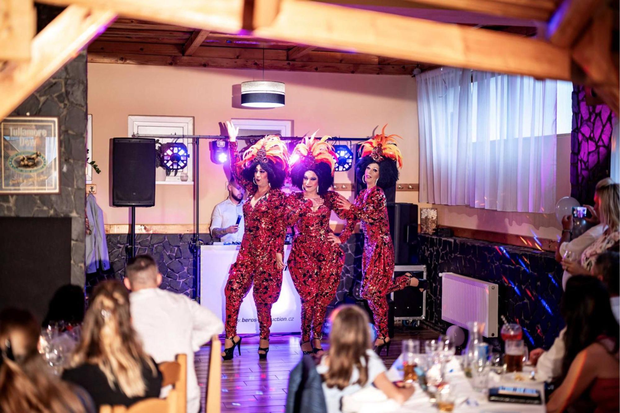 Hotel Taurus Ostrava Ngoại thất bức ảnh