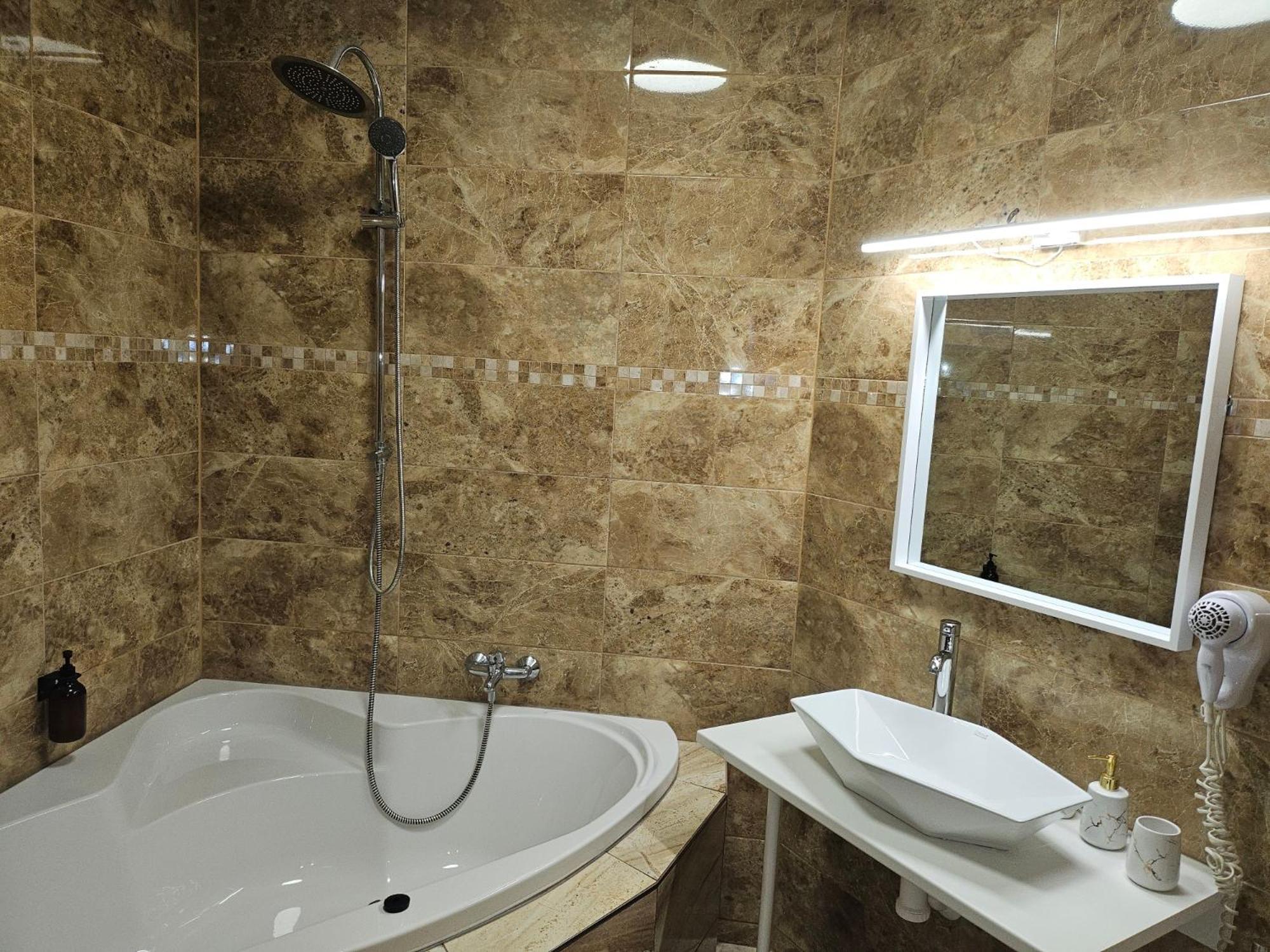 Hotel Taurus Ostrava Ngoại thất bức ảnh