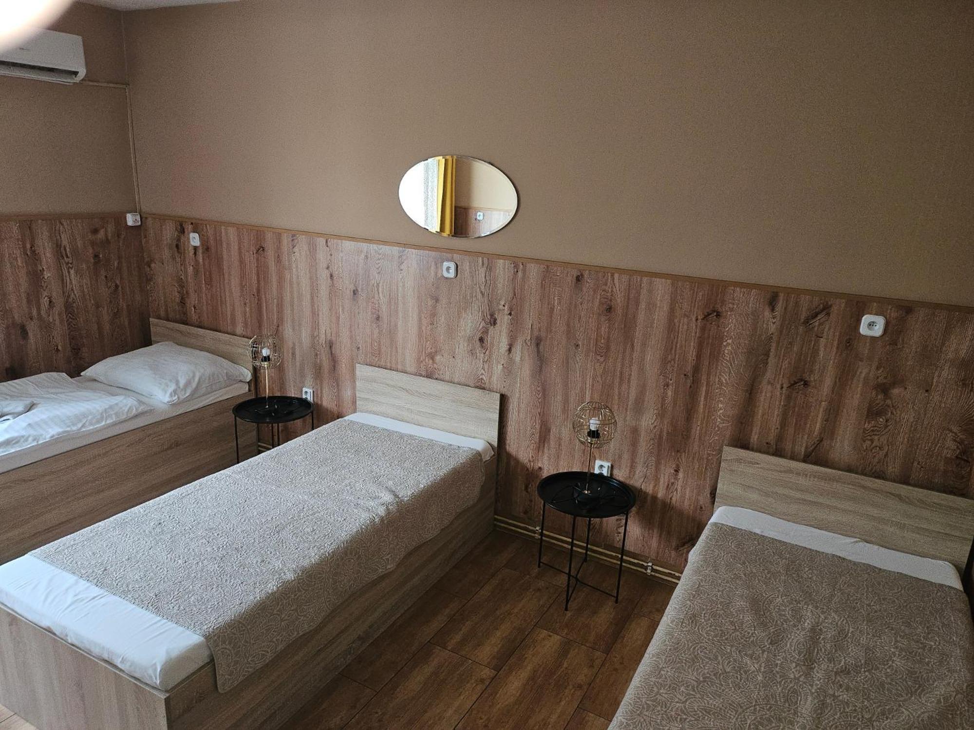 Hotel Taurus Ostrava Ngoại thất bức ảnh