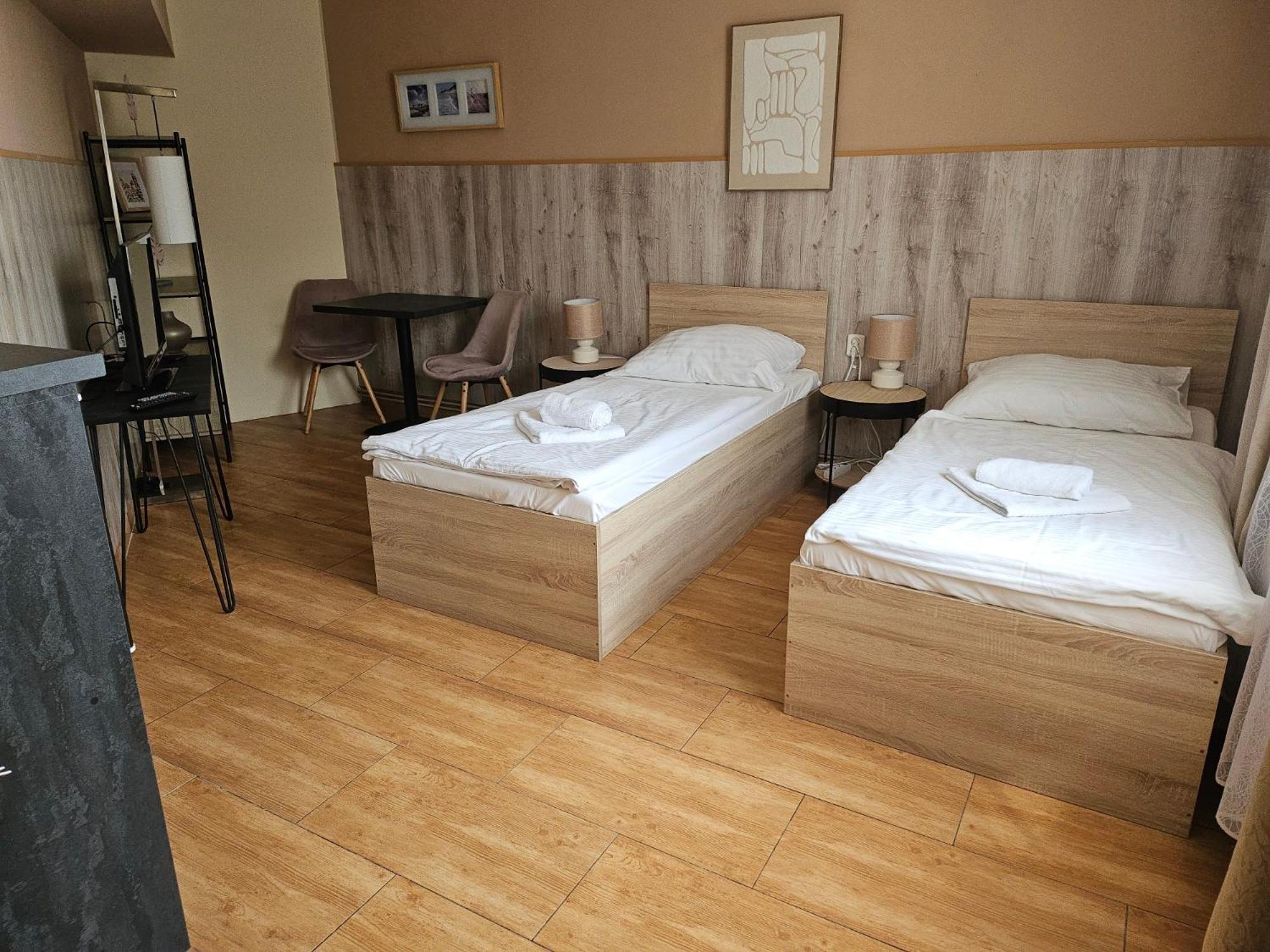 Hotel Taurus Ostrava Ngoại thất bức ảnh